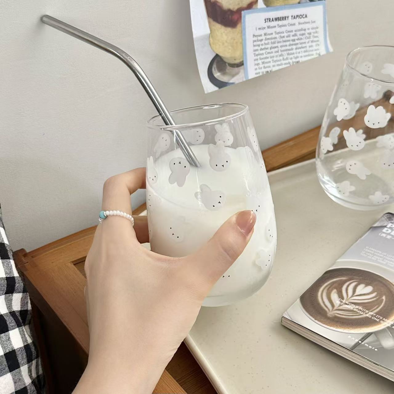 Uroczy szklany kubek z nadruki – Coffee Tea & Espresso Appliances recenzja i cena