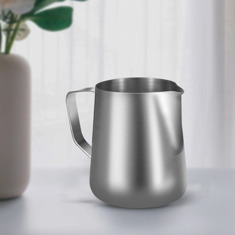 Dzbanek do spieniania mleka ze – Barista Milk Jug recenzja i cena