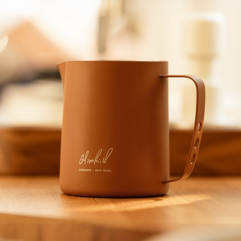 Wspólnie markowany dzbanek do  – Barista Milk Jug recenzja i cena